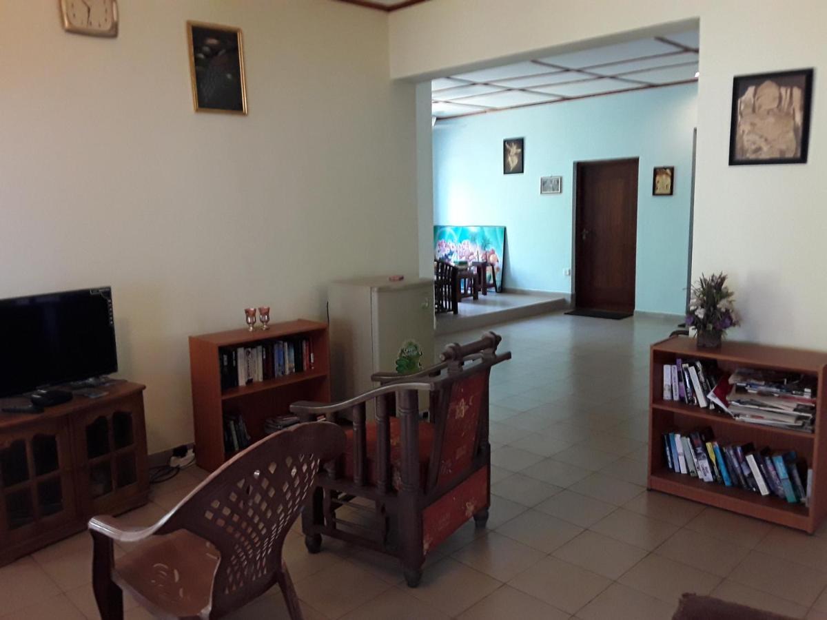 קלוטארה Karl Holiday Bungalow מראה חיצוני תמונה