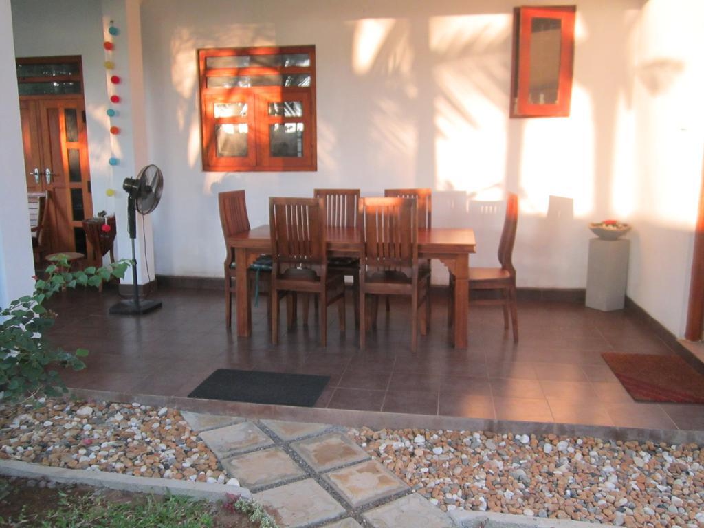 קלוטארה Karl Holiday Bungalow מראה חיצוני תמונה